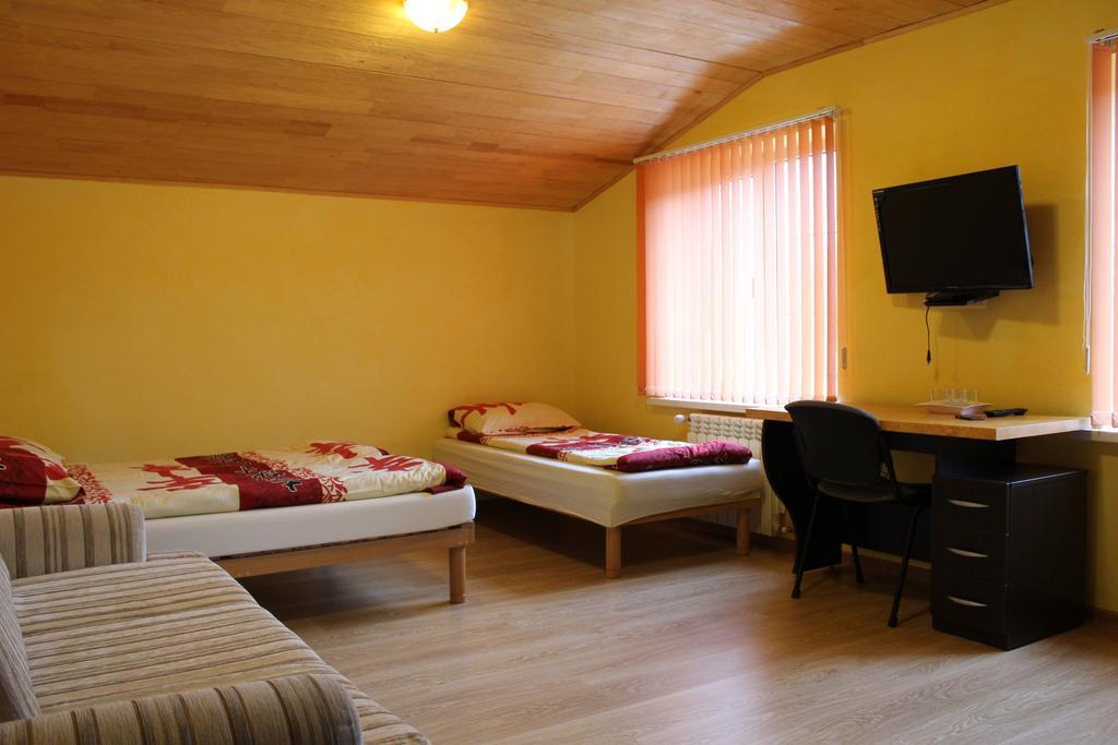 Raubichi Hotel Chambre photo